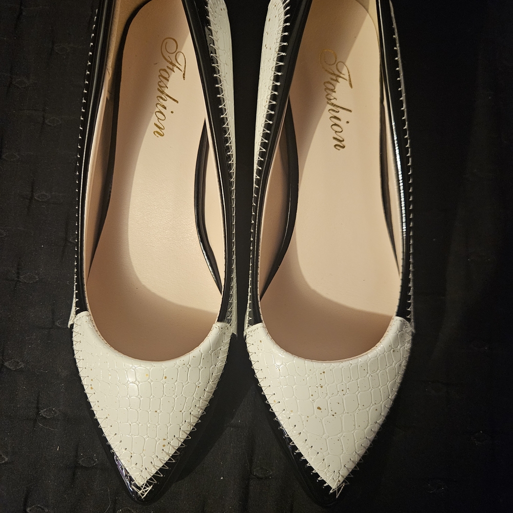 Black, White, and Gold Pointed Toe Heels